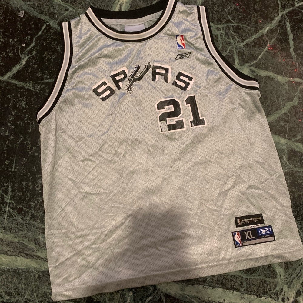 🏀 Vintage Spurs Basketball Jersey 🏀